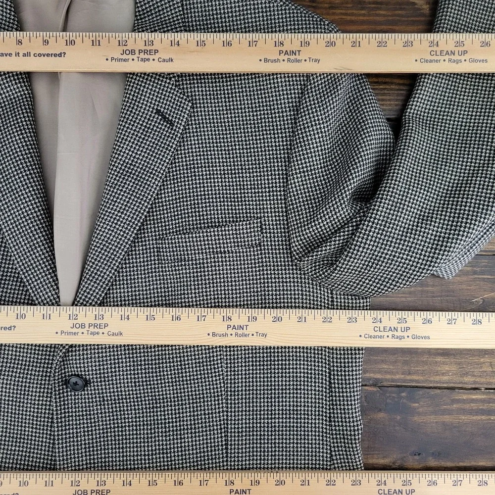 Calvin Klein Men's‎ Sport Coat Blazer Three Button Beige Black Wool 46XL